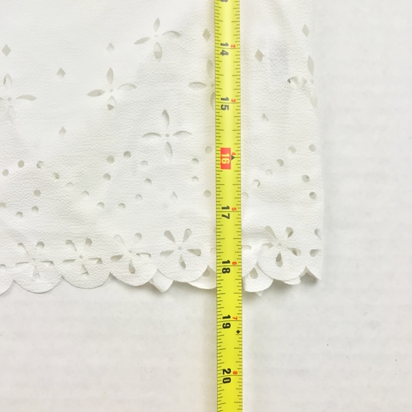 Bobeau Women's White Blouse W/ High Neck - Picture 4 of 5